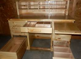 Located 15 km from gatlinburg, knotty pine delight holiday home offers accommodation in pittman center. Gallery