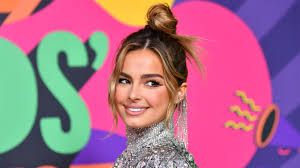 Her mother name is sheri nicole. Addison Rae Is Single Despite Bryce Hall Twitter Meltdown