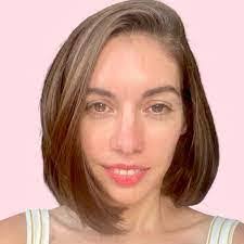 Maria Cogar's Instagram, Twitter & Facebook