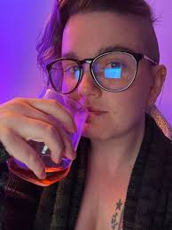 About — Zed Hope Simon