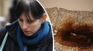 Lascia morire la madre tra feci e urina, condannata la legale che tutelava  gli anziani