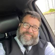 Darryl Whitaker's Instagram, Twitter & Facebook