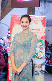 Mời bạn đánh giá truyện này! Hoa Háº­u Thuy Dung Báº¥t Ngá» Tai Xuáº¥t Khoe Sáº¯c Ben Sieu Máº«u VÆ°Æ¡ng Thu PhÆ°Æ¡ng
