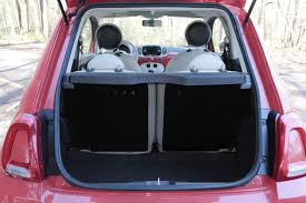 Maybe you would like to learn more about one of these? Comparatif Video Fiat 500 Restylee Vs Renault Twingo Duel De Seductrices