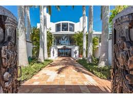 Former Home Of Singer Bobby Vinton Sarasota Fl Http Www Estately Com Listings Info 1415 Westway Dr 1 Celebrity Houses Luxury Real Estate Real Estate