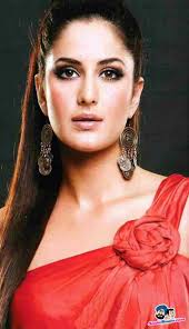 Top 10 Most Beautiful And Successful Bollywood Actresses In 2020 Katrina Kaif Photo Katrina Kaif Biography Bollywood Actress