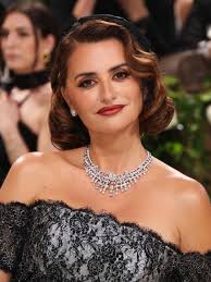 Los looks de belleza más impactantes de la Gala Met 2024: 'Bellas  Durmientes' con 'make up' de diez