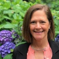 Sherry Blumberg's Instagram, Twitter & Facebook