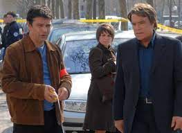 Son père étant proche de patrick le lay, patron de tf1, il a un temps travaillé pour la première chaîne en tant que producteur et animateur. Bernard Tapie Qui Sont Ses Quatre Enfants Photos