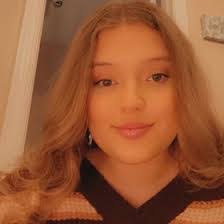 Jessica Eslinger's Instagram, Twitter & Facebook