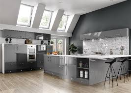 Rich stains, vibrant paints, and more. Grey High Gloss Kitchen Cabinets Ultra High Gloss Light Grey Kitchen Doors Https Cabinetsanddoors Co Uk