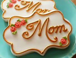 How To Make Metallic Gold Silver And Bronze Royal Icing For Cookie Decorating So Easy When You Le Mother S Day Cookies Royal Icing Cookies Cookie Decorating