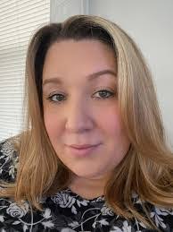 Taryn Reilly's Instagram, Twitter & Facebook