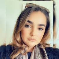 Rosalyn Kemp's Instagram, Twitter & Facebook