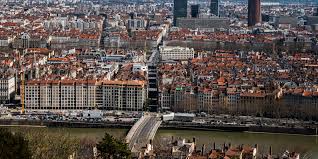 Parc zoologique de la tête d'or à lyon. Violent Brawl In Lyon On Monday Evening A Small Group Of Far Right Suspects Digichat