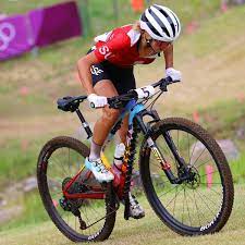 Unsere taxisponsoren ermöglichen es uns, nur modernste und sicherste viererbobs zum einsatz zu bringen. Olympia 2021 Schweiz Feiert Drefach Triumph Im Mountainbike Neff Holt Gold Vor Frei Und Indergand Mountainbike Video Eurosport