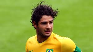 A cidade se destaca na microrregião como um centro de serviços com ênfase nos setores da saúde e da educação. Brazil Alexandre Pato Still Dreaming Of World Cup Goal Com