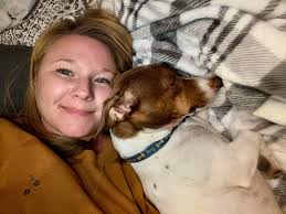 How adorable is this DREAM TEAM?! We'd love to have YOUR VOTE, by  liking/loving the original photo…we need all the votes we can by 5pm today!  🥎🔥💞