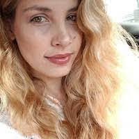 Valeria Stanton's Instagram, Twitter & Facebook