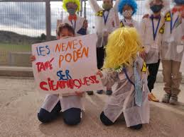El dia internacional de les dones i les nenes en la ciència va ser decidit l'any 2015 per l'assemblea general de les nacions unides que en la resolució 70/474/add.2 va proclamar l'11 de febrer de cada any com al dia internacional de les dones i les nenes en la ciència per tal de promoure la participació plena i en condicions d'igualtat de les dones i les nenes en l'educació, la. El Dia Internacional De La Dona I La Nena Cientifica A L Escola Esc De Maians Zer Bages