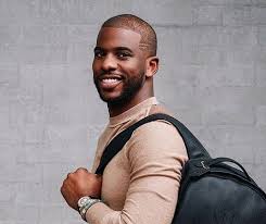 Even though the actor has not revealed the names of his parents, he has mentioned his parents worked as an interior designer. Chris Paul Height Weight Age Wife Biography Family More