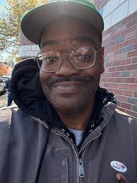 Today is your birthday moms. It's been four years since you passed. I  really wanted to honor you and appreciate all the things you've done for  me, my sister and all of