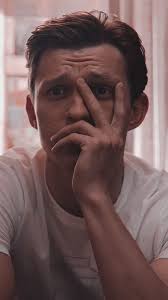 𝑇𝑜𝑚 𝐻𝑜𝑙𝑙𝑎𝑛𝑑 𝑃𝑒𝑡𝑒𝑟 𝑃𝑎𝑟𝑘𝑒𝑟 𝑊𝑎𝑙𝑙𝑝𝑎𝑝𝑒𝑟