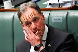 Greg Hunt confirms retirement from politics, reveals the family chat that  convinced him it was time