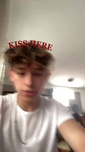 No es chistoso okey? :( . . . . . . #soltero #kisshere #sad #fypシ #viral