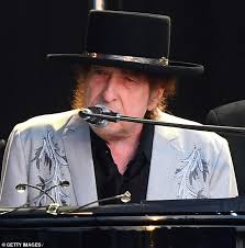 Bob dylan i've made up my mind to give myself to you 5. Bob Dylan Album Review Rough And Rowdy Ways May Be Energetically Crafted But It Lacks Originality Daily Mail Online