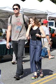 Joey king and jacob elordi's complete relationship timeline. Joey King With Boyfriend Jacob Elordi At The Farmers Market 12 Gotceleb