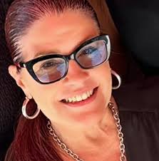 If any one Remember Debbie hornback.went to Southside. Maybe graduated 80  or 81..let me know .thank u