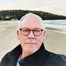 Ron Wakefield's Instagram, Twitter & Facebook