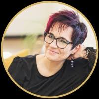 1300+ "Dee Dee &" profiles