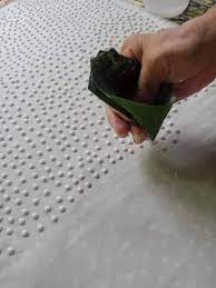 Jadikan bedak sejuk sebagai bedak sejuk yang dikombinasikan dengan pelbagai bahan semulajadi seperti kunyit, asam jawa bedak ini digunakan dengan cara dijadikan sebagai masker atau disapu terus ke muka sebelum tidur. Cantik Dengan Cara Bajet Diy Buat Bedak Sejuk Di Rumah Lepas Ini Tak Payah Beli Hijabista