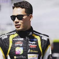 Juan Piedrahita (@chosenjuan500)