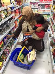 Toko sembako alias toko kelontong ini dapat dijumpai hampir di mana saja mulai dari gang kecil, perumahan, perkantoran, jalanan ramai, bandara, stasiun, spbu dan lainnya. Meresan Kasusah Batur Mkb Posts Facebook