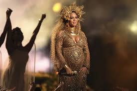 Picture what kinds of activities you want to host at the party. Pio Behind Beyonce S Baby Shower Henna Art