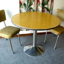 100 Round Formica Table Best Paint For Wood Furniture Check More At Http Livelylighting Co Kitchen Table Settings Chrome Kitchen Table Round Kitchen Table