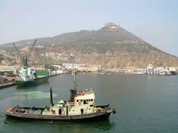 Oran Le Port En Fond Le Murdjadjo Et Nd De Santa Cruz Travel Canal Structures