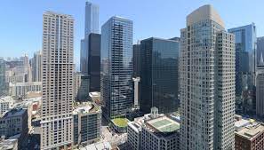 Smooth work commute, popular bars and nightlife, nearby restaurants and grocery stores, and safety. River North Luxury Apartments Luxury Living Chicago