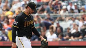 pirates score Picture