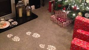 We have done this last christmas and children's excitement to santa's snowy footprints was so rewarding. How To Make Santa Footprints For Kids At Christmas Huffpost Uk Parents
