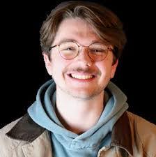 Steven Whitwell's Instagram, Twitter & Facebook