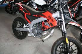 Aprilia Sx 50 Entdrosselt Auf 60 Km H Garantie 7 2020 2 690 Willhaben Gebrauchtwagen Willhaben Motorrad