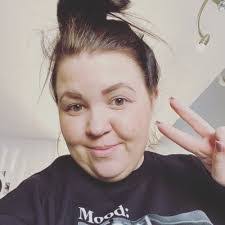 Stacey Brooker's Instagram, Twitter & Facebook