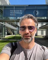 Fort- und Weiterbildung ist ein stetiger Begleiter der  Medizin🏃🏻‍➡️👨🏻‍🎓👨🏻‍⚕️ Letzte Woche konnte ich meinen letzten  Präsenzkurs an der Universität für Weiterbildung Krems für das  Masterstudium Sportmedizin absolvieren