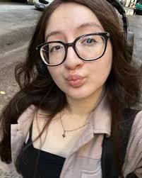 Jennifer Botello's Instagram, Twitter & Facebook