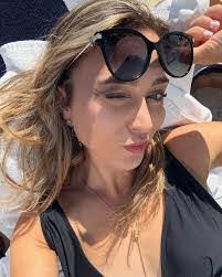 Juliet Robles's Instagram, Twitter & Facebook