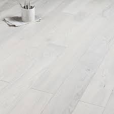Parquet Contrecolle Aero Largeur L Chene Blanchi Vitrifie Parquet Chene Blanchi Chene Blanchi Parquet Contrecolle